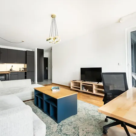 Praga Chic Apartment Warsaw