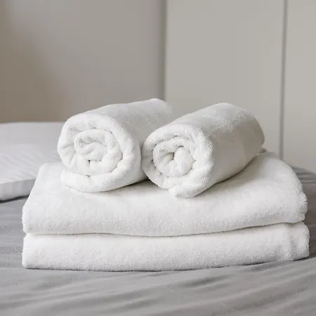 Praga Chic By Bookinghost Varsó